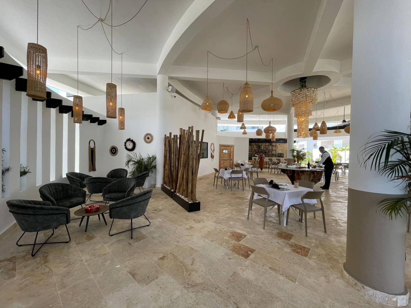 Amar'E Apartahotel Las Terrenas Extérieur photo